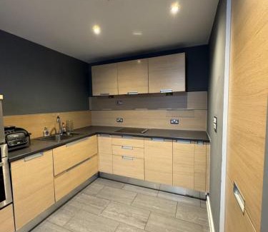 Cheetham Hill Apartment | City Centre one bedroom apartment