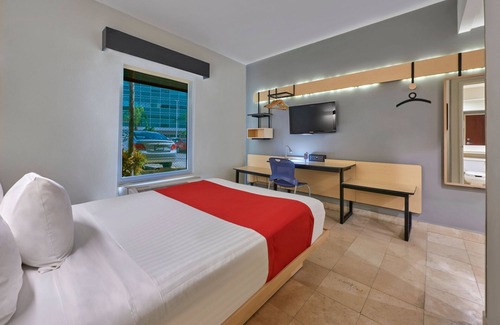 Downtown Cancun Hotel | City Express by Marriott Cancun