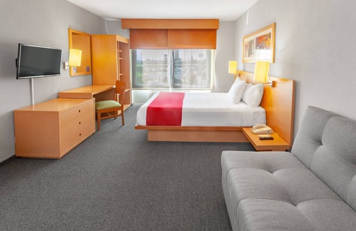 Celaya Hotel | City Express by Marriott Celaya Parque