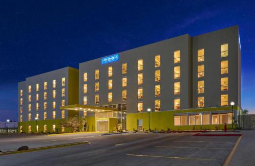 La Paz Hotel | City Express by Marriott La Paz