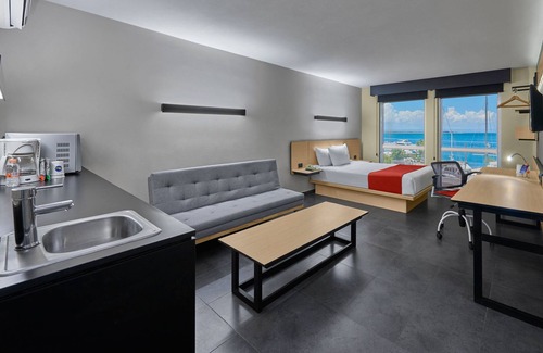 La Paz Hotel | City Express by Marriott La Paz