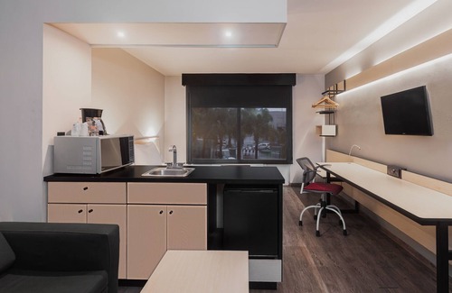 Leon Hotel | City Express by Marriott Leon