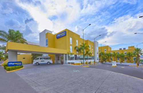 Downtown Queretaro Hotel | City Express by Marriott Queretaro