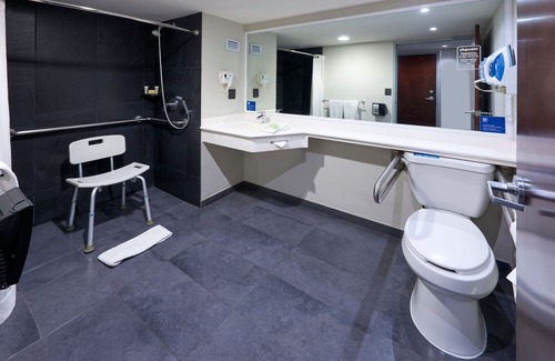 Saltillo Hotel | City Express by Marriott Saltillo Norte