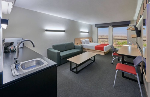 La Joya Hotel | City Express by Marriott Tijuana Insurgentes
