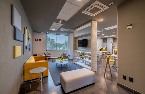El Palomar Hotel | City Express Plus by Marriott Guadalajara Palomar
