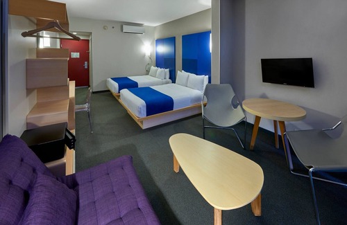 Zona Rosa Hotel | City Express Plus by Marriott Ciudad de México Reforma El Ángel