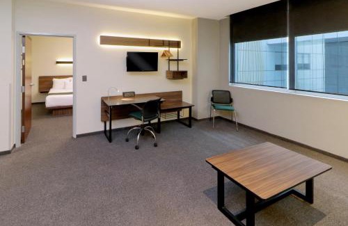 Santa Fe Hotel | City Express Plus by Marriott Ciudad de México Santa Fe
