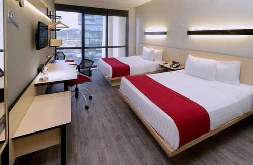 San Jeronimo Hotel | City Express Plus by Marriott Monterrey Galerias