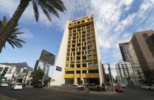 San Jeronimo Hotel | City Express Plus by Marriott Monterrey Galerías