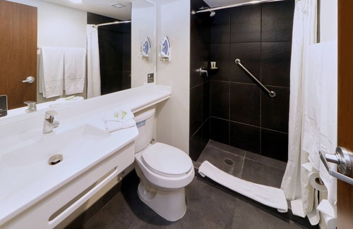Monterrey Municipality Hotel | City Express Plus by Marriott Monterrey Nuevo Sur
