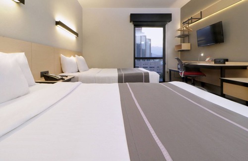Monterrey Municipality Hotel | City Express Plus by Marriott Monterrey Nuevo Sur