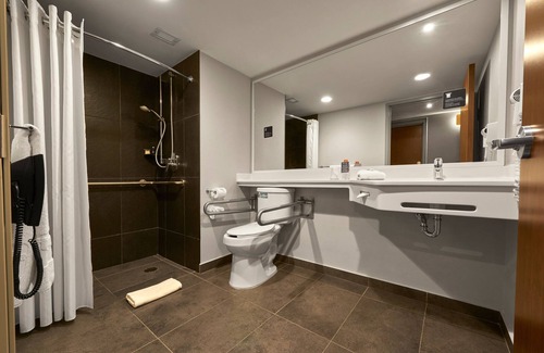 Leon Hotel | City Express Plus by Marriott Leon Centro de Convenciones