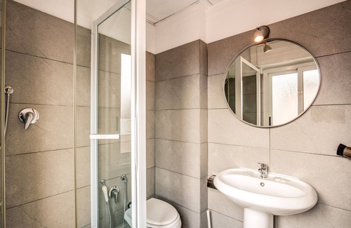 Tuscolano House | City Guest House