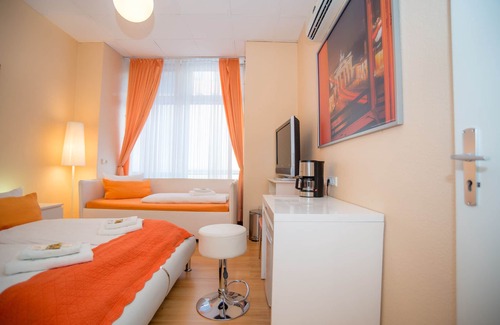 Gleimviertel House | City Guesthouse Pension Berlin