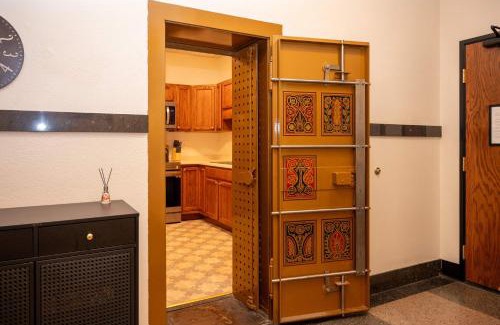 Downtown Apartment | City Hall Vault