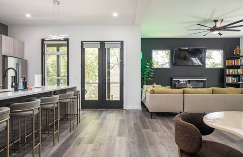 Peoplestown House | City In The Forest - 5BD/5BA - 3 Blocks from Southside Beltline near Summerhill