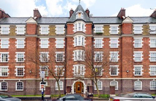 St. Johns Wood Apartment | City Life Access Everywhere