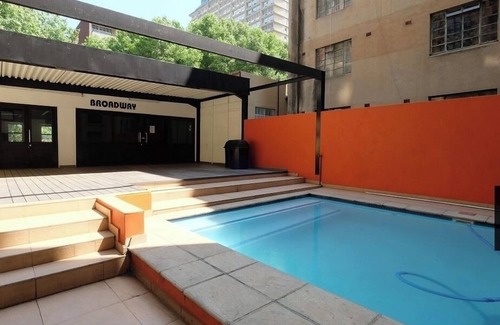 Braamfontein Apartment | City living by Nelson Mandela bridge