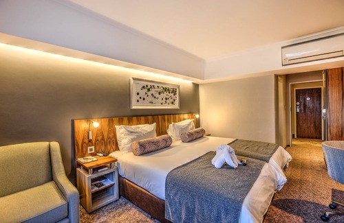 Willows Hotel | City Lodge Hotel Bloemfontein