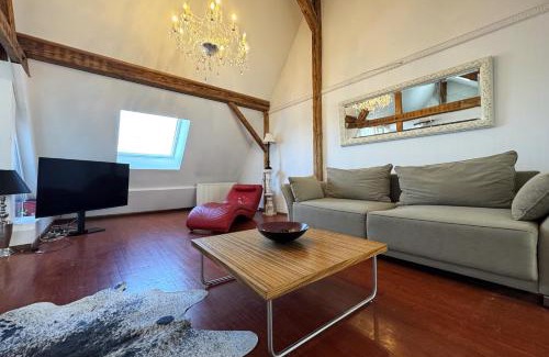 Stuhlinger-Eschholz Apartment | City Lux Apartment in der Stadt