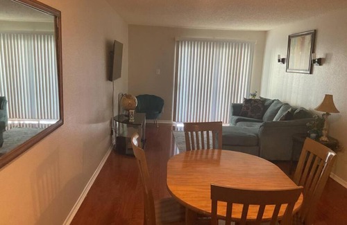 South Main Apartment | City Oasis @ Med Center