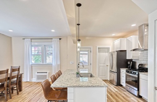 Harrisburg - Hershey House | City Oasis