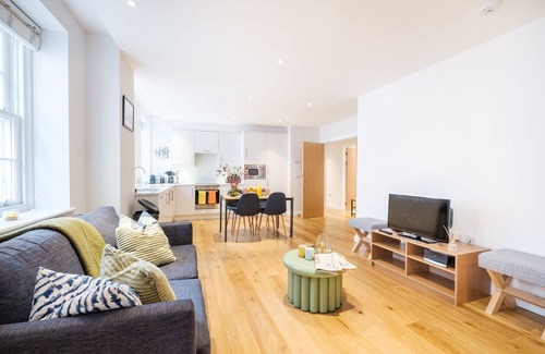Billingsgate Apartment | City of London Cosy 2 Bedroom