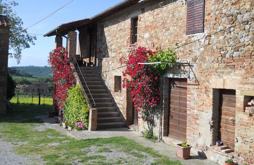 Citta della Pieve House | City of Pieve. Two-room apartment in rustic country house in the green Umbria