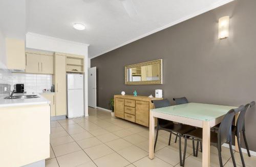 Cairns Central Business District Apartment | City Quays Luxury Dual Key