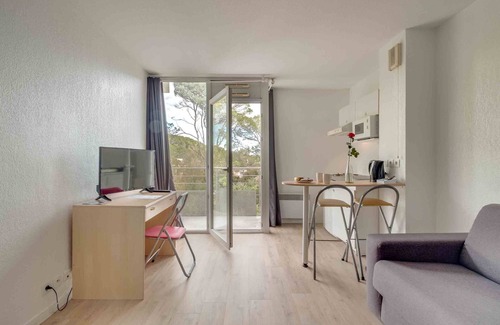 Valbonne Apartment | City Résidence Sophia