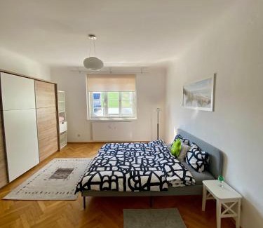 Eisenstadt Apartment | City Retreat 13 3