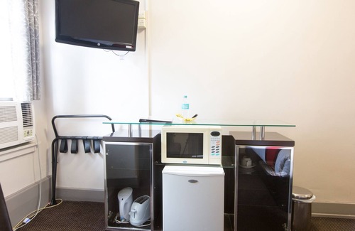 Melbourne Central Business District Hotel | City Square Motel