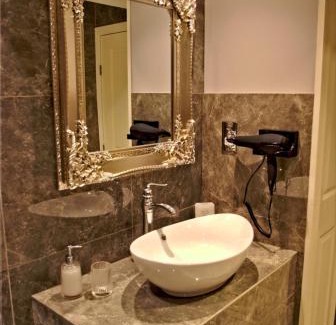Ely Apartment | City Studios