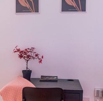 Chapeltown Apartment | City Vibes Getaway
