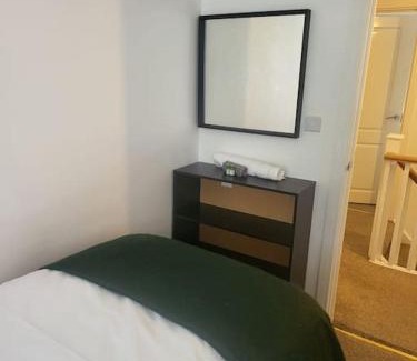 Chapeltown Apartment | City Vibes Getaway