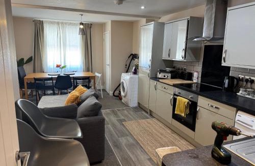 Hanham Apartment | City view apartment