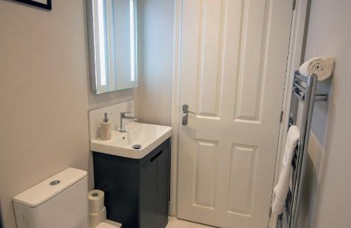 Salisbury Apartment | City View Apartment II - Salisbury