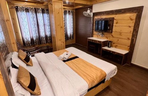 Shimla Hotel | city view hotel