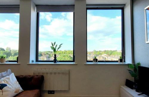 Chelmsford Apartment | City view luxury by BSE Homes