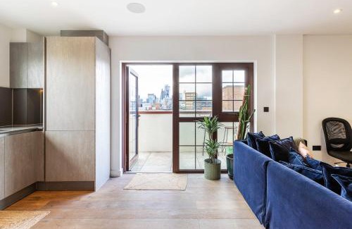 Stepney Green Apartment | City View Spacious 2 bedroom Penthouse