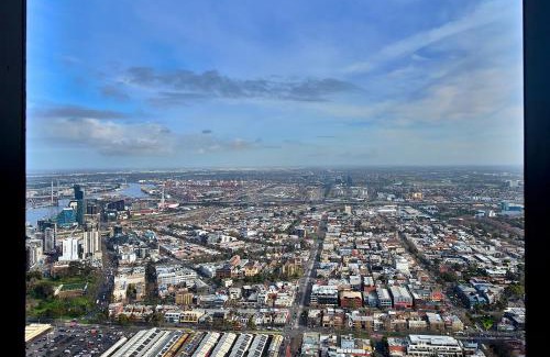 Carlton South Apartment | City Views 2BR Gem Near Queen Vic