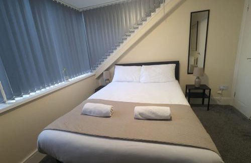 Newcastle-upon-Tyne Apartment | City West Executive Apartment
