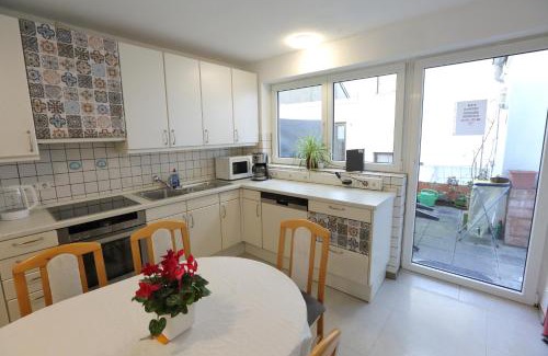 Rhein-Erft-Kreis District Apartment | City Wohnung 12 B