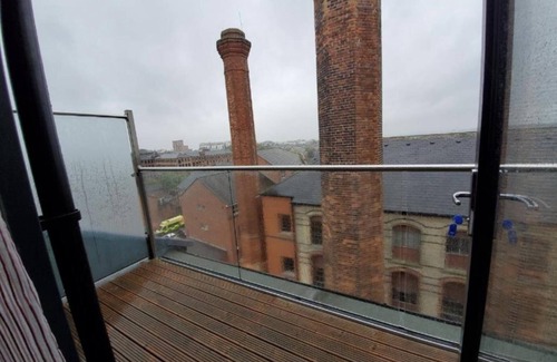 Nottingham Apartment | Citycentre/balcony/Doublebed/Freep/Tv/Wifi