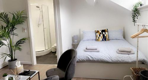 Liverpool Apartment | CityNights Studios with Free Parking
