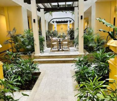 Iloilo Apartment | Cityscape Suite at Saint Honoré, Iloilo City