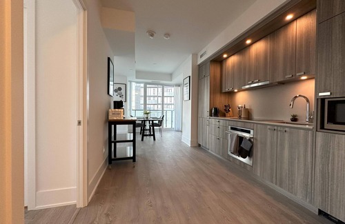 Wellington Place Apartment | Cityscape Suites at The Well