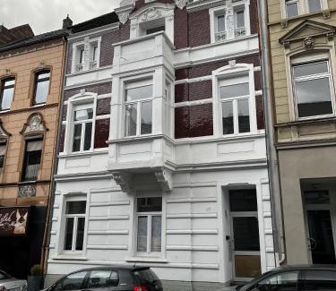 Bergisch Gladbach Apartment | CityStay Bergisch