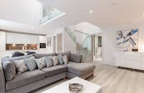 Cambridge City Centre Apartment | Citystay - Midsummer Mews